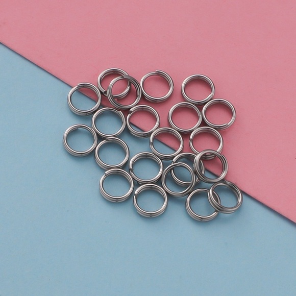 Gold Metal Rings - Picture 2 of 3